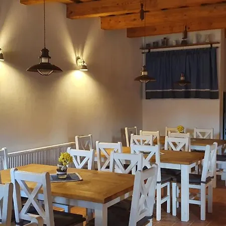 Vinný Sklep A U Bobule Penzion